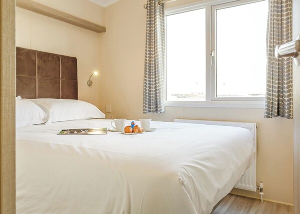 3 bedrooms - 3 bedroom accommodation in Sandymouth Bay, Bude (Sandymouth Bay, Bude)