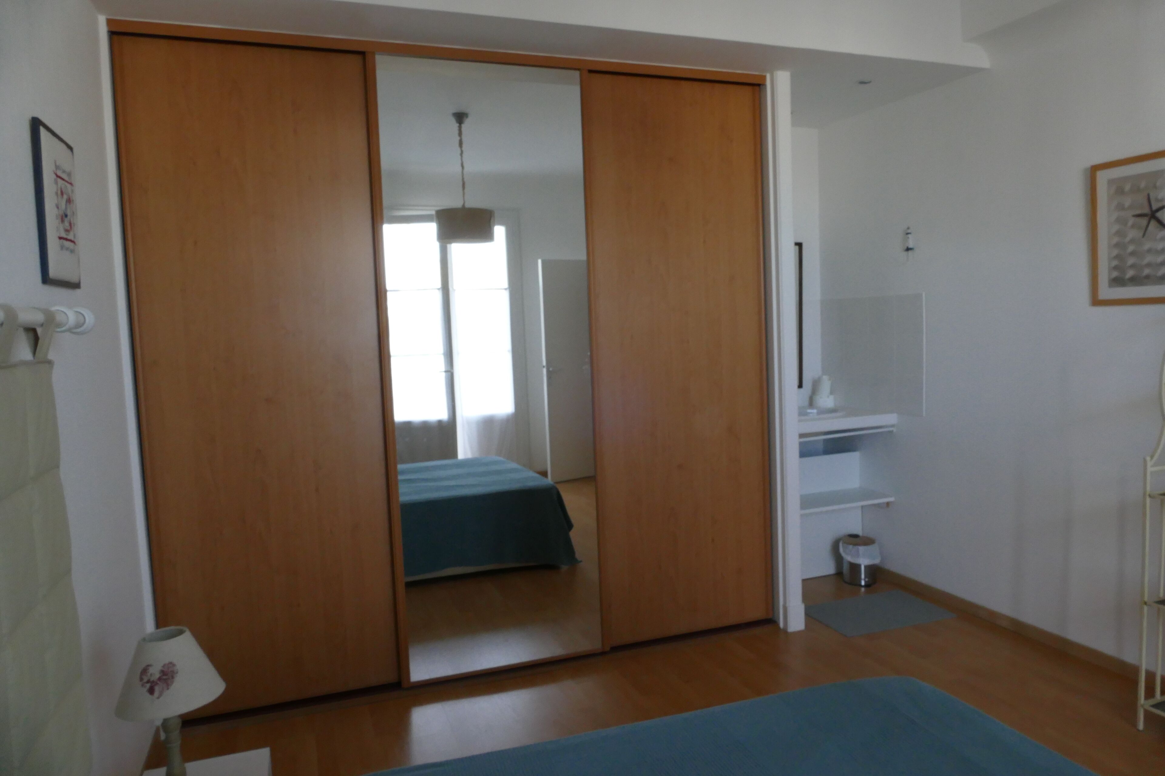 2 chambres, fer et planche à repasser, Wi-Fi gratuit