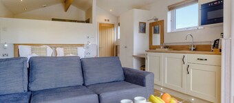 1 bedroom accommodation in Newton Saint Loe, Nr Bath