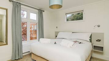 2 bedrooms