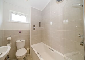 Bathrobes - 4 bedroom accommodation in Bewaldeth, Keswick (Bewaldeth, Keswick)