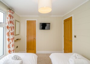 2 bedrooms, free WiFi