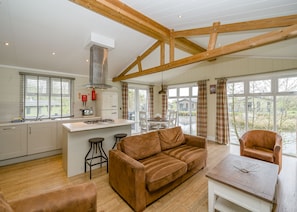 Unclassified image, 4 of 15, button