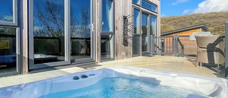 屋外スパ浴槽