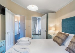 2 bedrooms, free WiFi