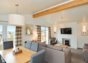 Unclassified image, 4 of 13, button