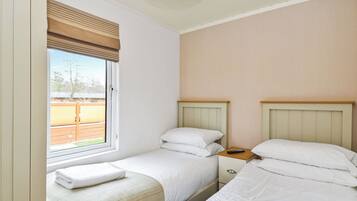 3 habitaciones, cuna de viaje y wifi gratis