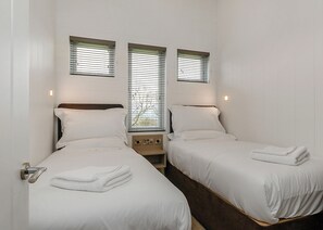 4 bedrooms, free WiFi