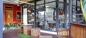 Capital O 90596 Hotel Griya Astoeti