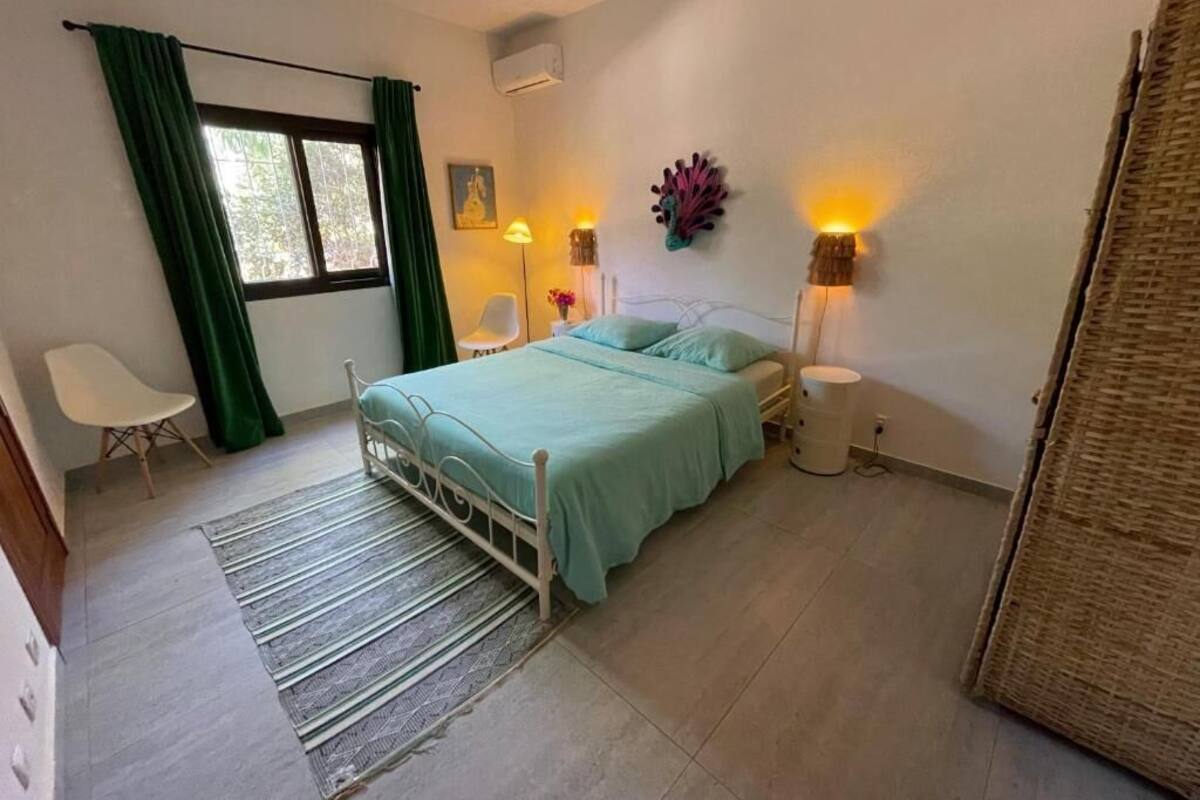 Villa familiar | Cortinas blackout y wifi gratis 