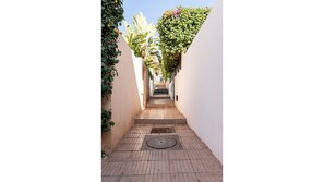 Property grounds - Charming villa, located 10 minutes from the ocean (Agadir)