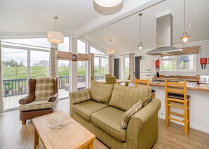 Unclassified image, 4 of 13, button