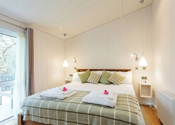 3 bedrooms
