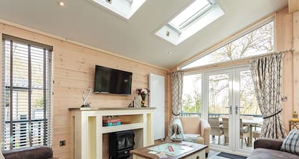 3 Schlafzimmer Unterkunft in Wootton Bridge, Nr Cowes