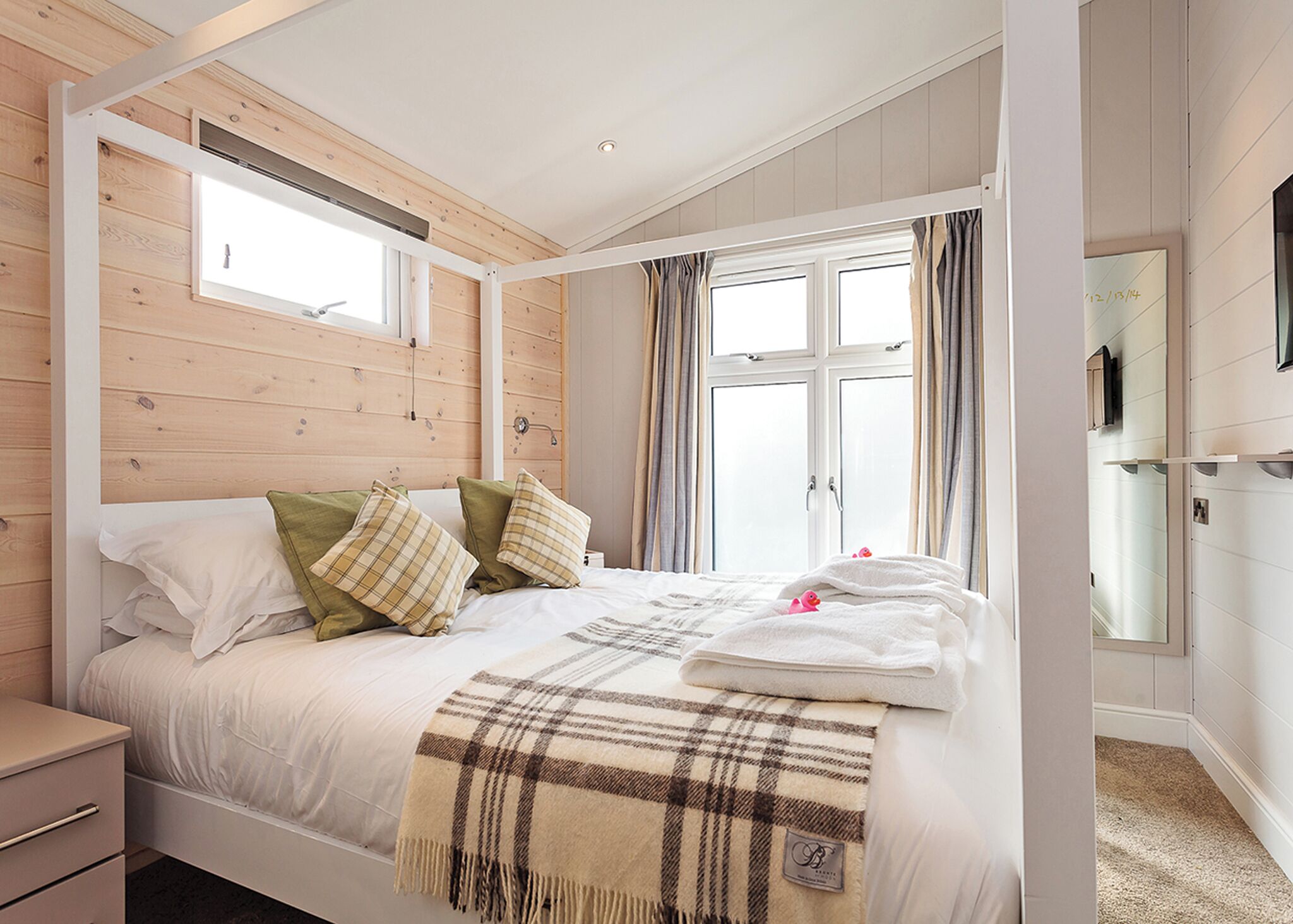 3 bedrooms, free Internet