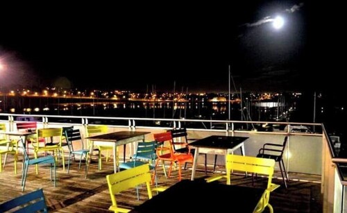 Charming house with garden Brest, 1000m from the sea