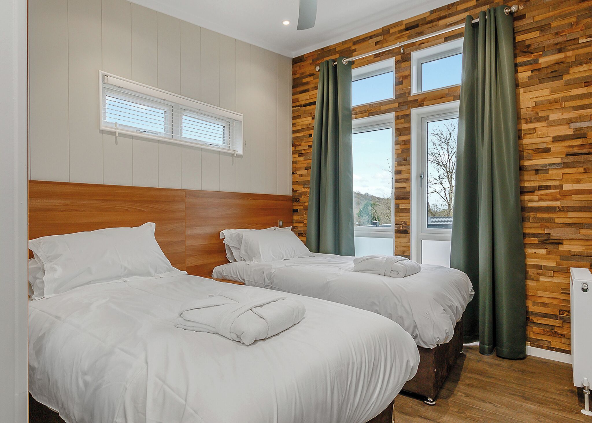2 bedrooms, internet