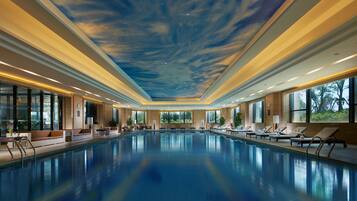 Piscina interna