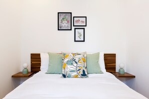 4 dormitorios, tabla de planchar con plancha, wifi y ropa de cama