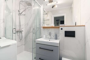 Bruser, gratis toiletartikler, Shampoo