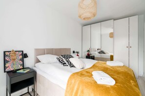 1 bedroom, iron/ironing board, WiFi, bed sheets