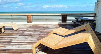 Villa "Le Courlis"vue panoramique sur la mer
accĂšs direct a la plage