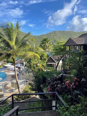Property grounds - 2 bedroom luxury apartment in the Zoetry Marigot Bay Resort with amazing views (Marigot)