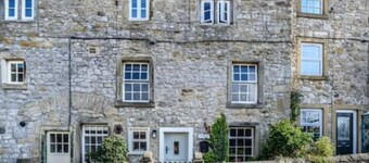 Primrose Cottage with Log Burner (Dog Friendly)