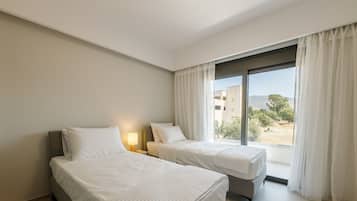 City Duplex | 3 bilik tidur, langsir/tirai gelap terus, kalis bunyi