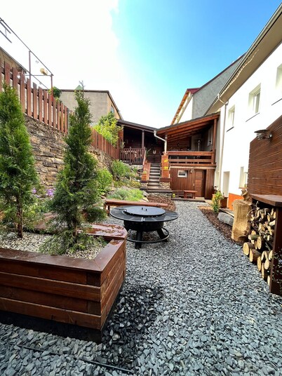 Rodinný penzion, krásně zařízený s vířivkou a infrasaunou ZDARMA na horách.