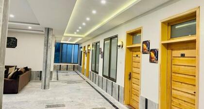 Royal Continental DHA