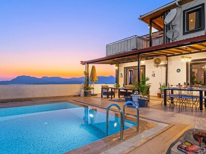 Villa şahın-1 private villa Kalkan villas,with stunning views and heated pool!!!