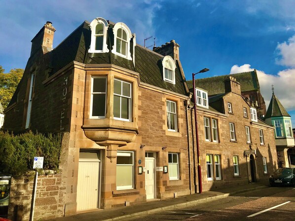 Miscellaneous - Squirrel Away Apartment Crieff (Crieff)