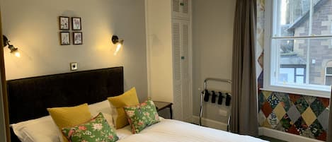 Apartment, 2 Bedrooms (Squirrel Away 2 Bed Apartment) | Individually decorated, individually furnished, soundproofing