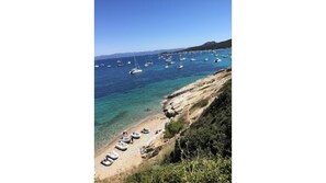 Beach nearby, sun-loungers