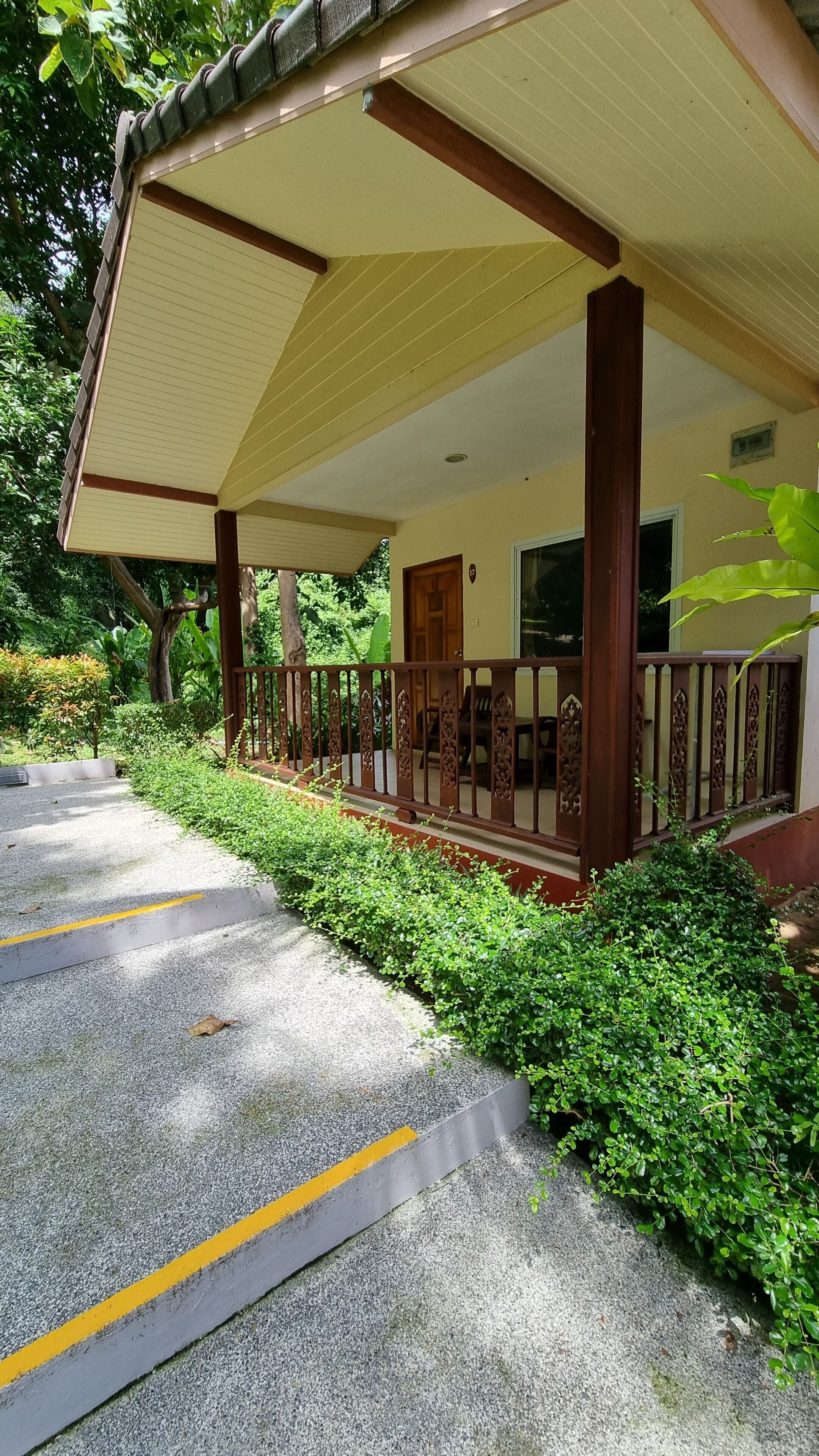 Photo - PawPaw Resort