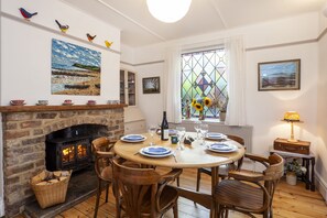 Dining - The Cherries (York)