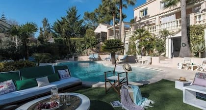 PROMOTION VILLA LUXURY SWIMMINGPOOL SPA HAMMAN SAUNA MINI GOLF 16/20 Persons
