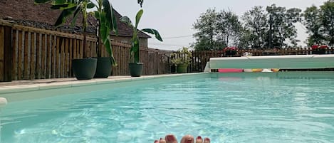 Piscina all'aperto, una piscina riscaldata