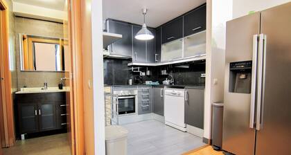 PARK GÜELL GREAT & STYLISH TRIPLEX & PATIO