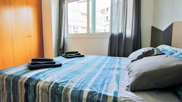 2 chambres, bureau, Wi-Fi, draps fournis