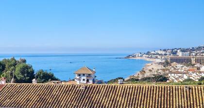 Townhouse with rooftop terrace La Cala de Mijas