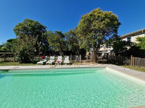 Piscine extérieure