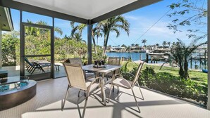 Unclassified image, 5 of 30, button - Rose Court-Charming 2 BDR Waterfront Bungalow (Marco Island)
