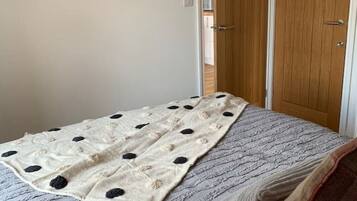 1 chambre, bureau, fer et planche Ă repasser, Wi-Fi gratuit