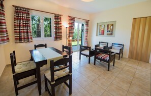 Appartement Familial | Coffres-forts dans les chambres, lits bébé (gratuits)