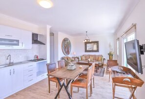 Deniz Manzarali B-3 3+1 | Living area