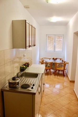 Comfort Apartment | Private kitchen | Mini-fridge - NIR Apartments Budva  (Budva)