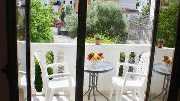 Kamar Double Klasik | Pemandangan dari kamar