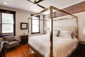 8 Schlafzimmer, Bügeleisen/Bügelbrett, kostenloses WLAN, Bettwäsche